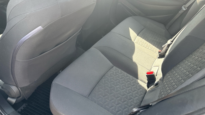 Toyota Corolla 1.8 VVT-i Hybrid Icon Tech 5dr CVT Hybrid Estate